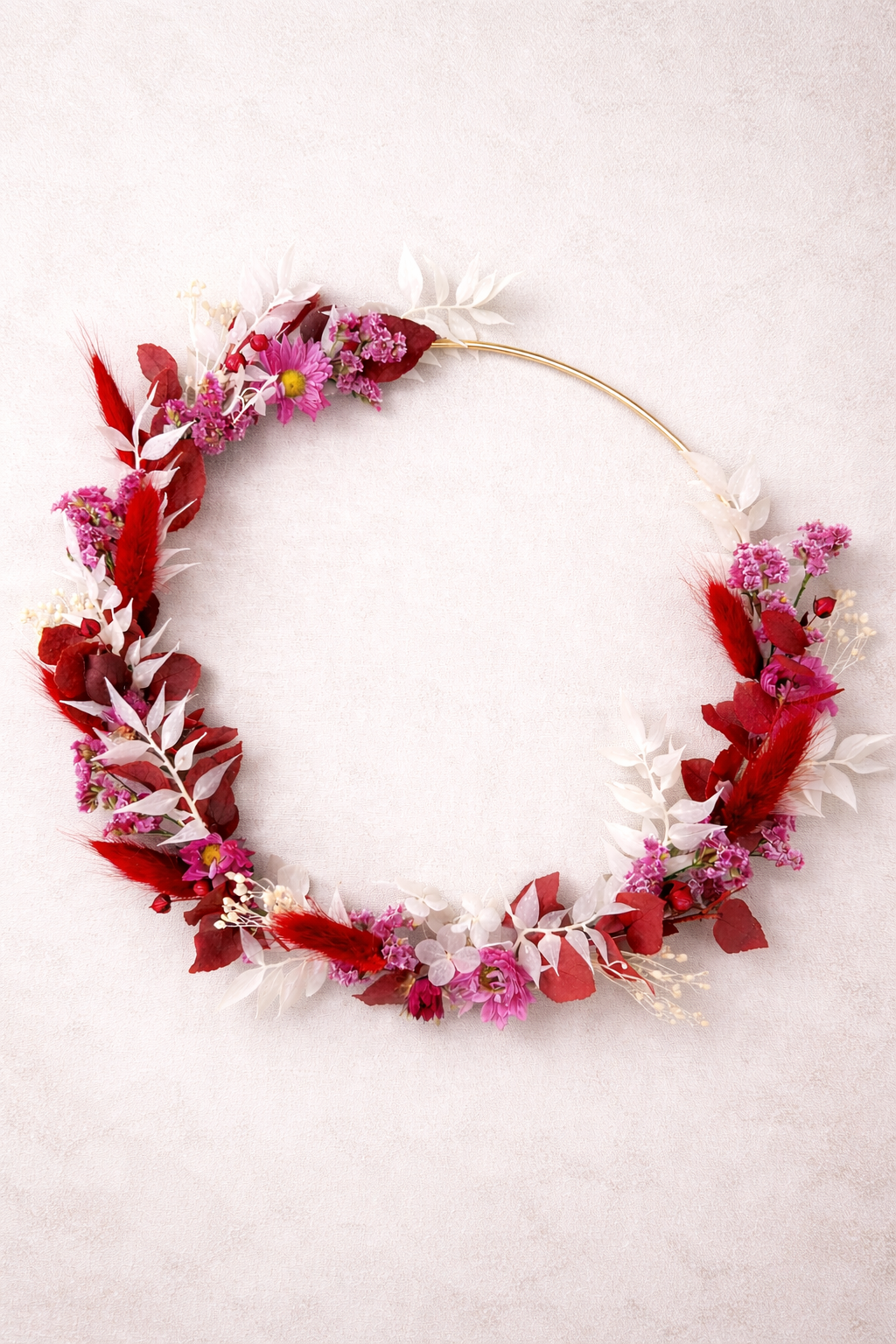 couronne en fleurs séchées Equinoxe fuchsia