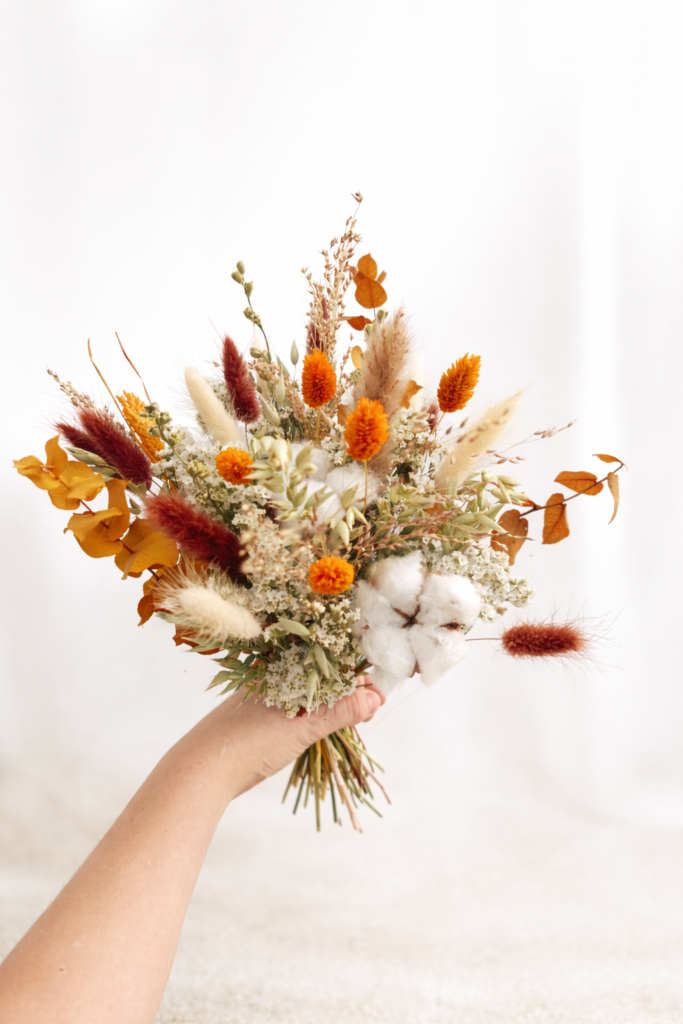 Bouquet de fleurs séchées terre dorée